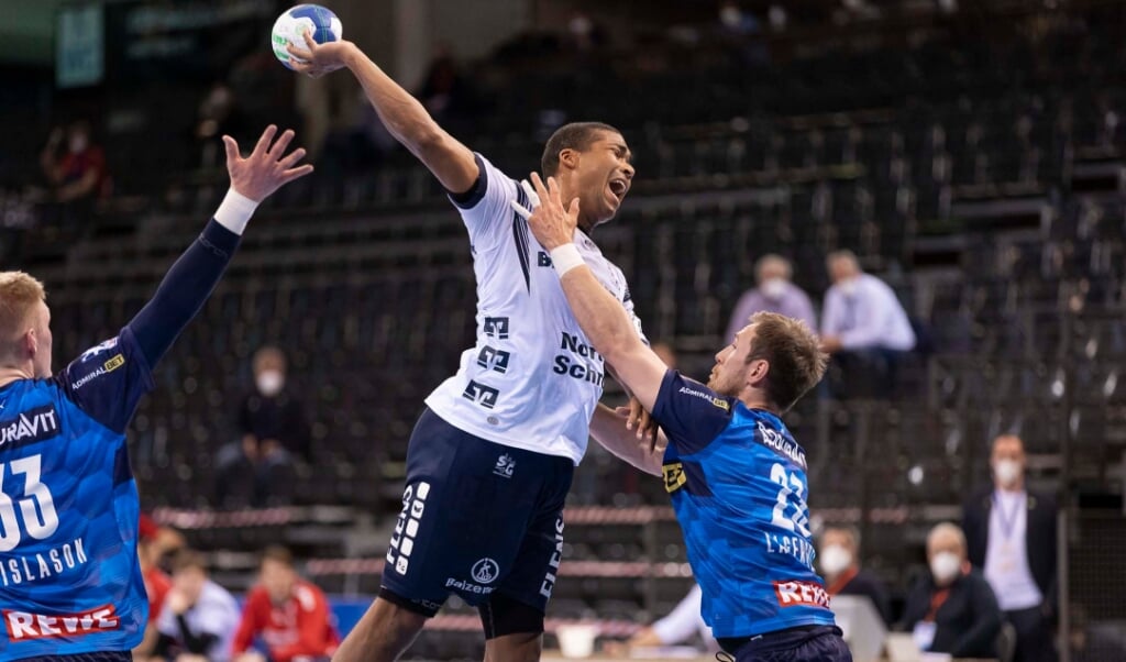Mads Mensah Larsen (Mitte) befindet sich derzeit in Topform und will das auch in Lemgo unter Beweis stellen. ( Lars Salomonsen)