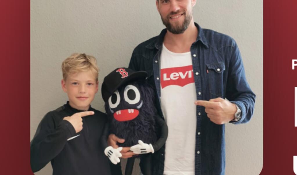 Håndboldspiller Thomas Mogensen om, hvordan man når sine mål. Ungdomslyd er en podcast for unge lavet af unge i Harreslev Børne- og Ungdomshus. ( Ungdsomlyd)