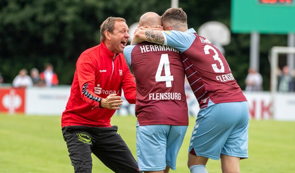 Der SC Weiche Flensburg 08 hat die Hürde Oldenburger SV souverän gemeistert und kommt dem Jubel wie gegen Holstein Kiel einen Schritt näher. (Arcvhivfoto)