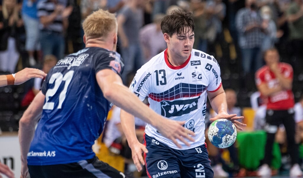 Oscar von Oettingen kommer til at møde Miha Zvizej og Ribe-Esbjerg hyppigere de næste år efter skiftet til Mors-Thy Håndbold. ( Kira Kutscher)