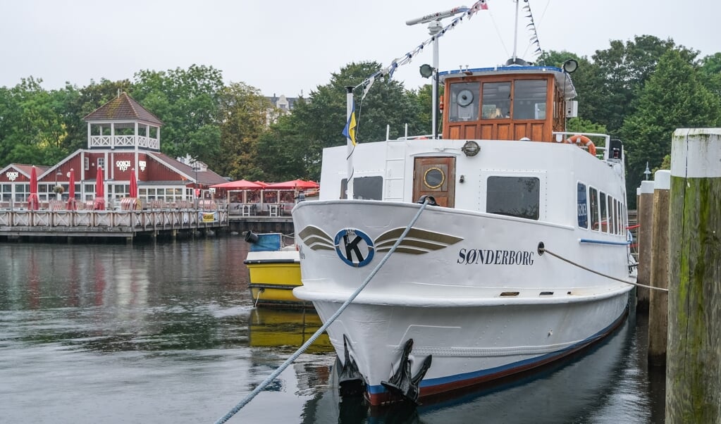 Die MS Sønderborg soll fortan an der Hafenspitze bleiben.   (Sven Geissler)