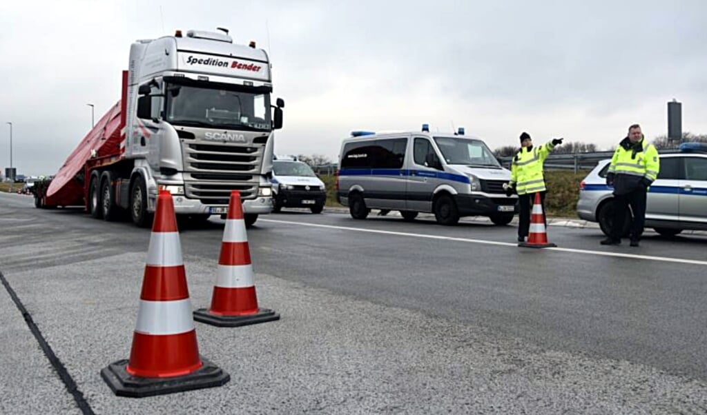 Efterhånden er det halvandet år siden, politi, toldvæsen og tekniske eksperter gennemførte en tilsvarende kontrol ved Hjalm Mose. Arkivfoto: (Lisa Strobel)