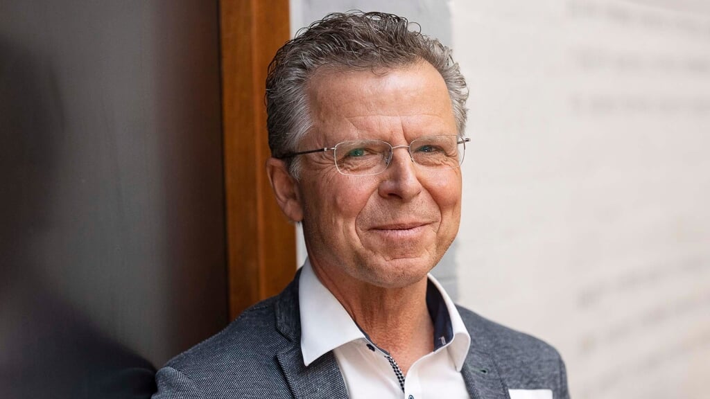 I begyndelsen af uge 20 havde SdU fem åbne stillingsopslag, hvor der blev søgt to pædagogmedhjælpere og tre andre medarbejdere. Ifølge Anders Kring, direktør for SdU, søges der nærmest løbende pædagoger og pædagogmedhjælpere til dagtilbudsområdet.