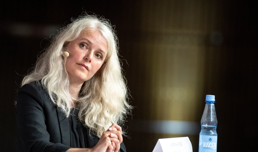 Kandidat for Die Linke, sydslesvigeren Katrine Hoop, var ikke fornøjet efter den første prognose, som hun dog ikke tillægger den store betydning. (MARTIN ZIEMER)