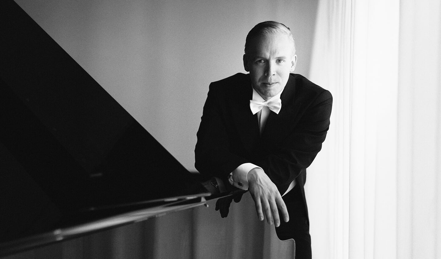  Klaversolisten Emil Gryesten fortolker Tjajkovskijs berømte Klaverkoncert nr. 1. Foto: 