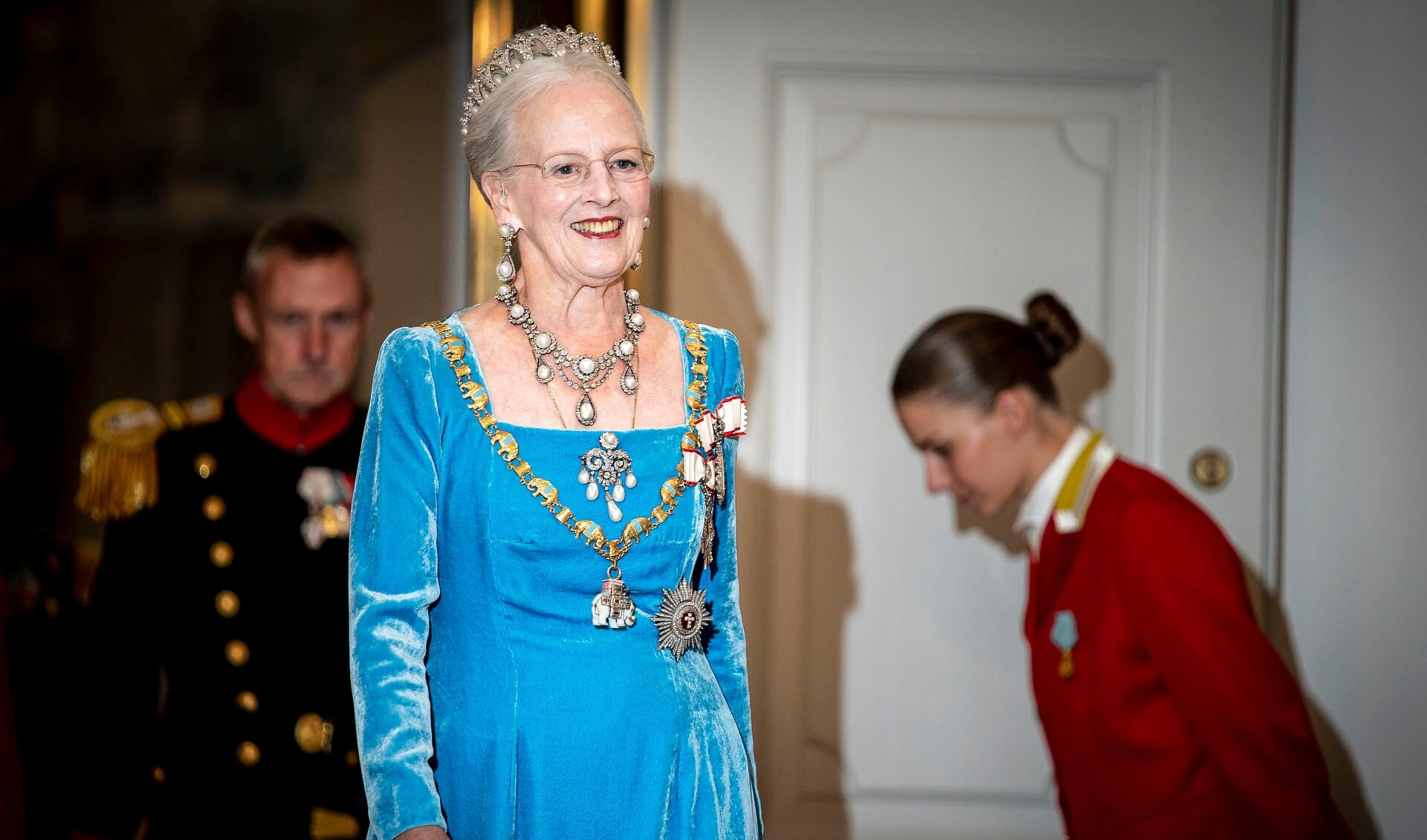 Dronning Margrethe fejrer sit jubilæum på - nyheder baggrundstof fra & grænselandet : FLA