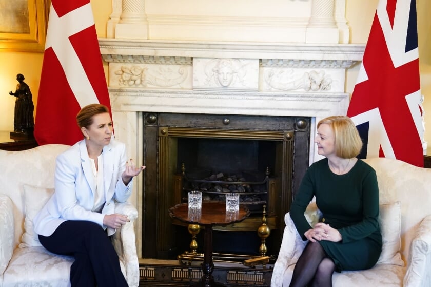 Statsminister Mette Frederiksen underrettede Storbritanniens premierminister, Liz Truss, om gaslækagerne i Østersøen.