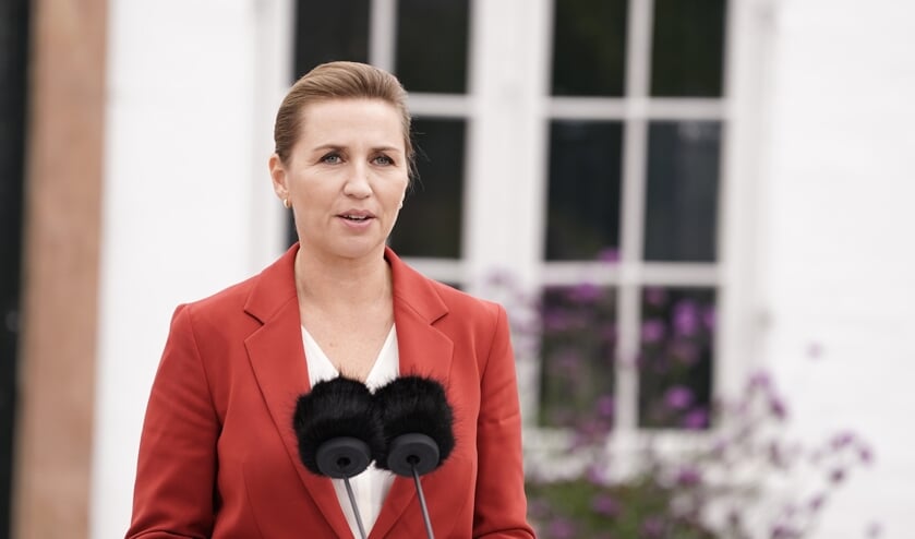 Statsminister Mette Frederiksen (S) holder pressemøde på Marienborg onsdag middag. Foto: