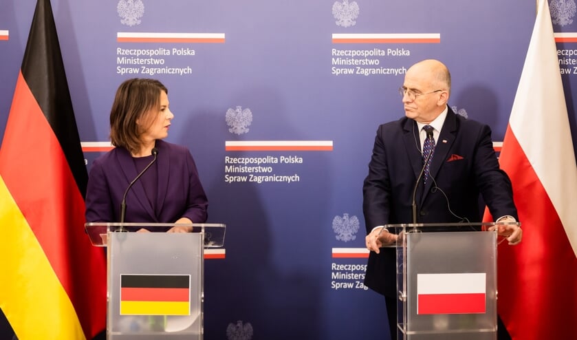 Tysklands udenrigsminister Annalena Baerbock (De Grønne) holdt tirsdag et fælles pressemøde med sin polske kollega Zbigniew Rau.