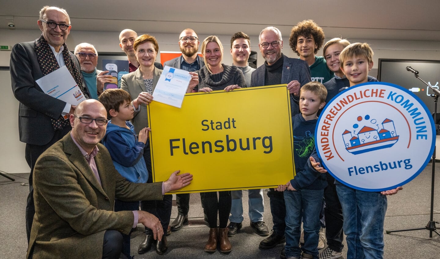 Als erste Stadt in Schleswig-Holstein wurde Flensburg mit dem Siegel »kinderfreundliche Kommune« ausgezeichnet. Foto: Tim Riediger / nordpool