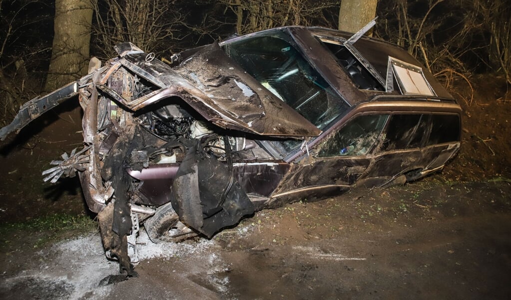 Den 27-åriges Mercedes blev totalskadet. Foto  (Florian Sprenger)