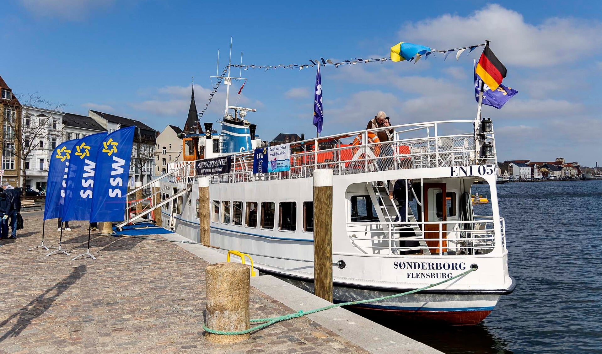 Lørdag formiddag havde SSW rykket sin valgkamp til søs og inviteret på bådtur for at gøre opmærksom på de problemer, Flensborg Fjord kæmper med.