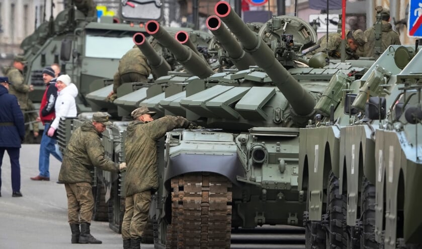 Tyske kendisser advarer kansler Olaf Scholz om, at leverancerne af tunge våben kan føre til en 3. Verdenskrig, da Tyskland bliver en indirekte deltager i krigen i Ukraine. Foto: