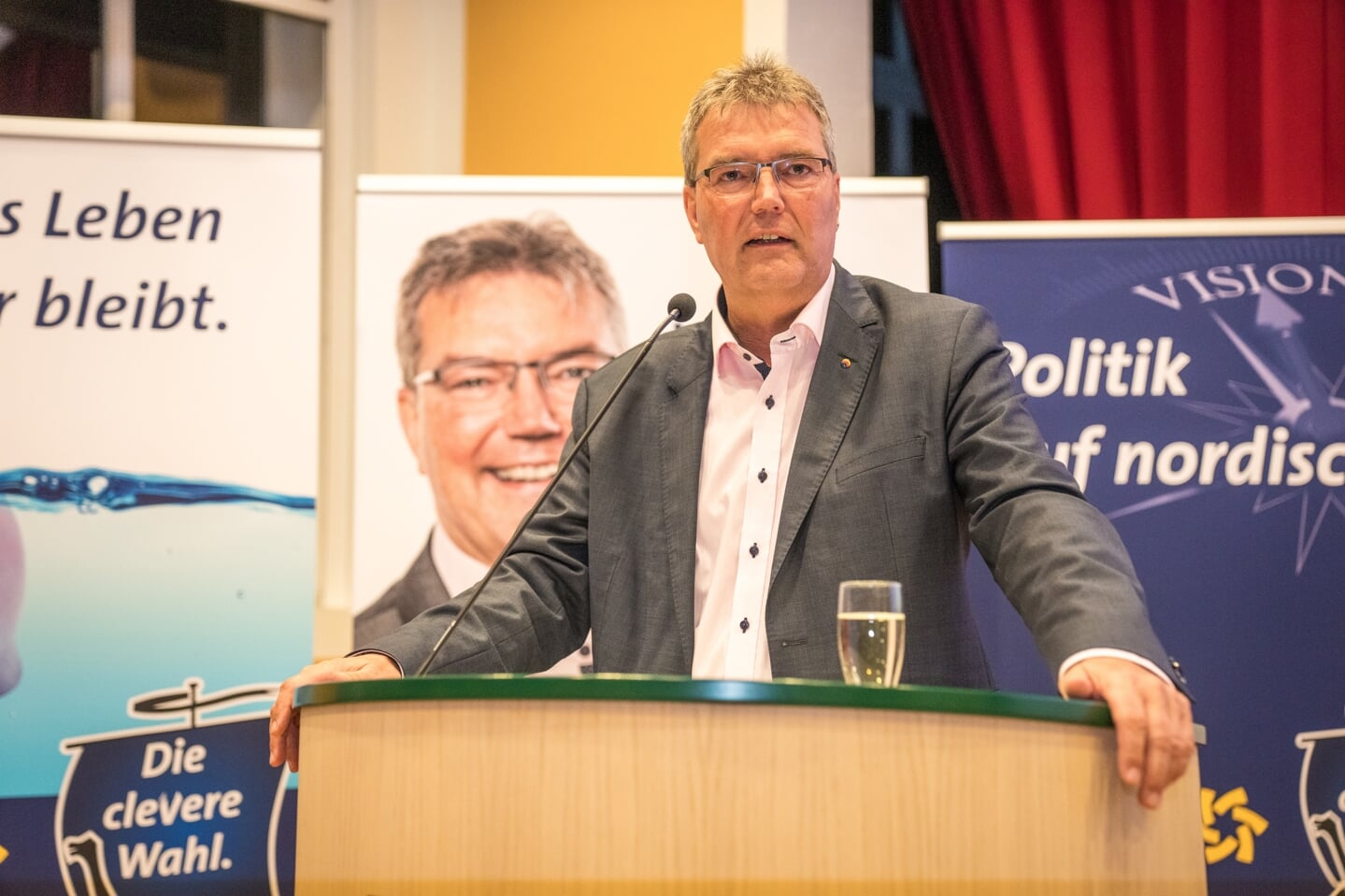 SSWs spidskandidat Lars Harms til valgfest på Flensborghus.