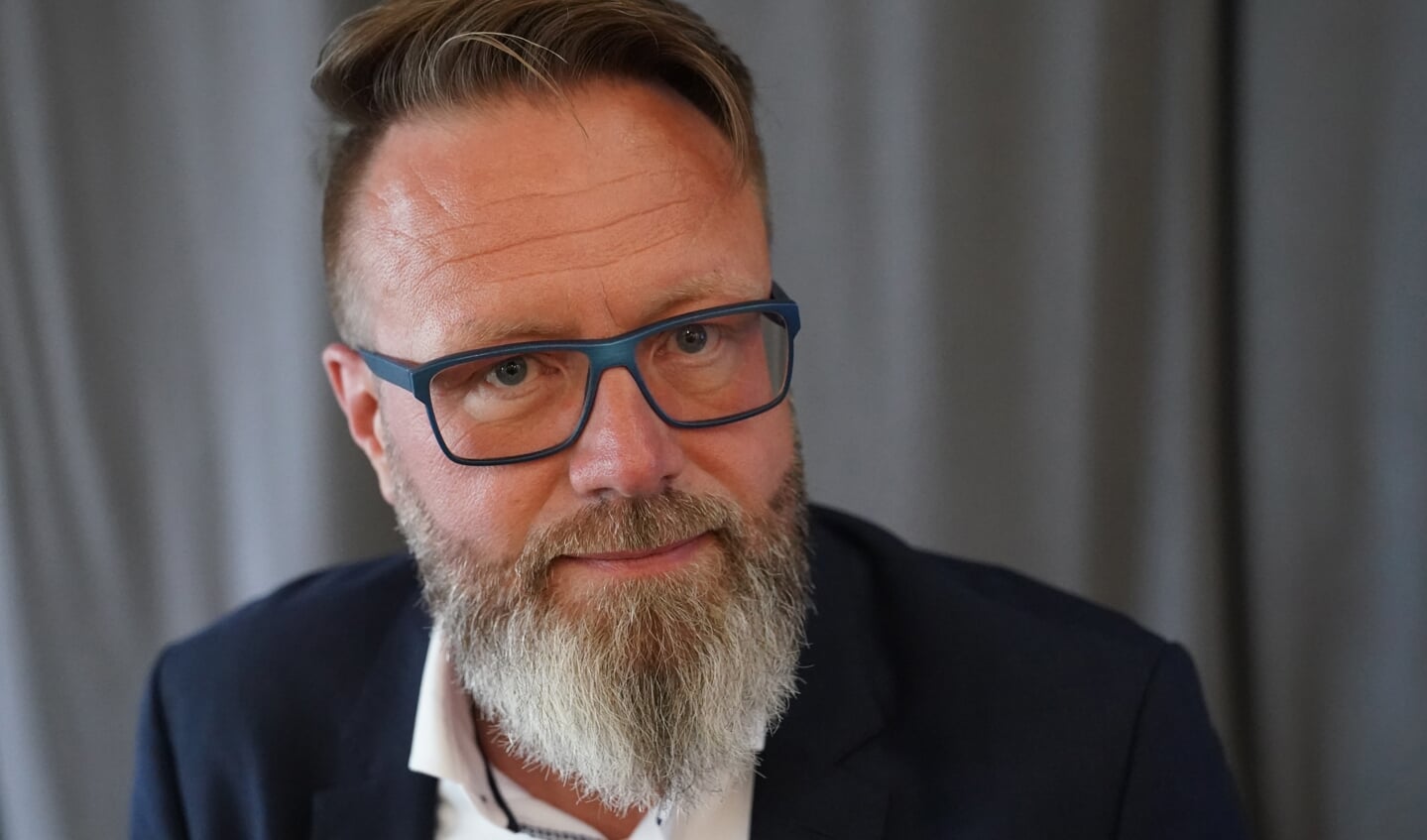 Den 49-årige Claus Ruhe Madsen er den første danske statsborger, som bliver minister i en tysk delstat. Og som han understreger, er det ikke en chance, som man kan regne med at få igen. Særligt når det gælder om at gøre en forskel for den grønne omstilling.