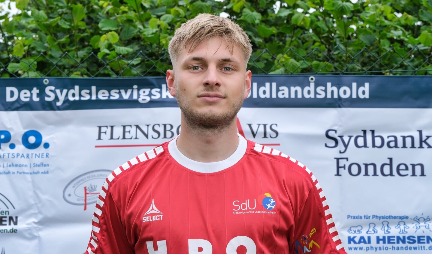 Luc Justen spiller til daglig for Eckernförder SV, men er også med på det Sydslesvigske Fodboldlandshold.