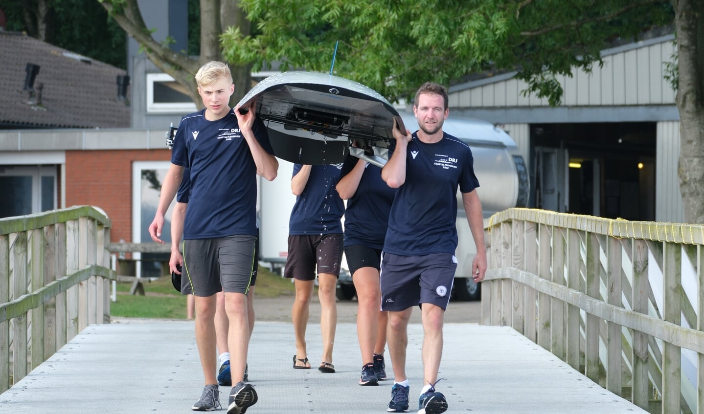Die Deutsche Ruderjugend-Nationalmannschaft bereitet sich bereits seit einigen Tagen in Flensburg auf das Coastal Rowing-Event vor.