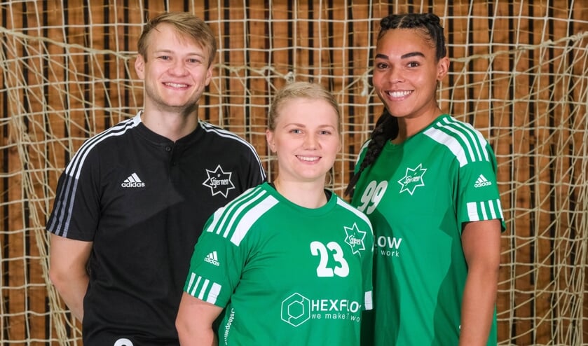 Assistenttræner Kai Scholz, Janne Kirschke og Joan Sieck er de nye på holdet. Foto: