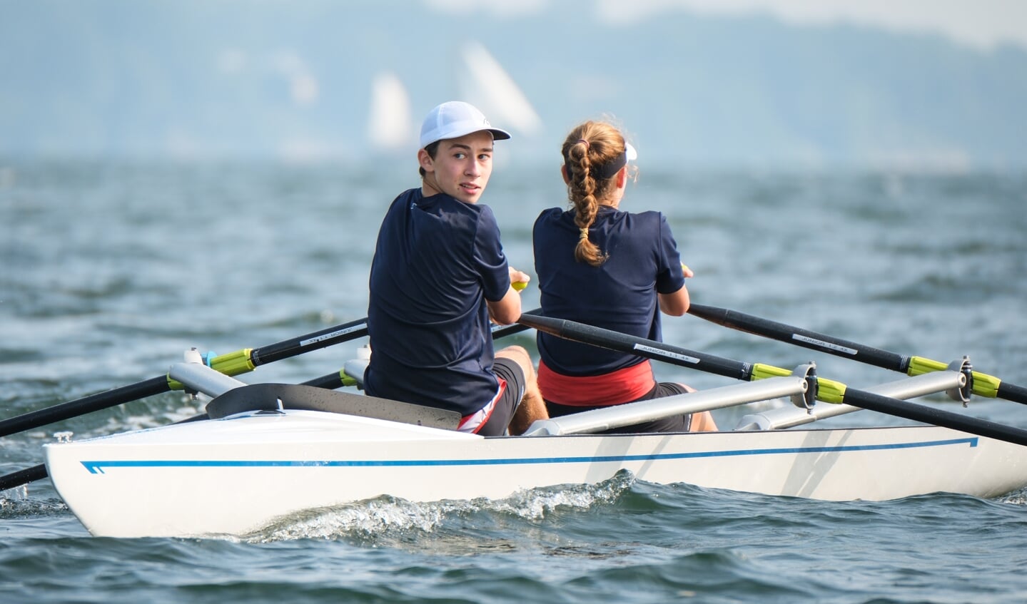 Die Deutsche Ruderjugend-Nationalmannschaft bereitet sich bereits seit einigen Tagen in Flensburg auf das Coastal Rowing-Event vor.