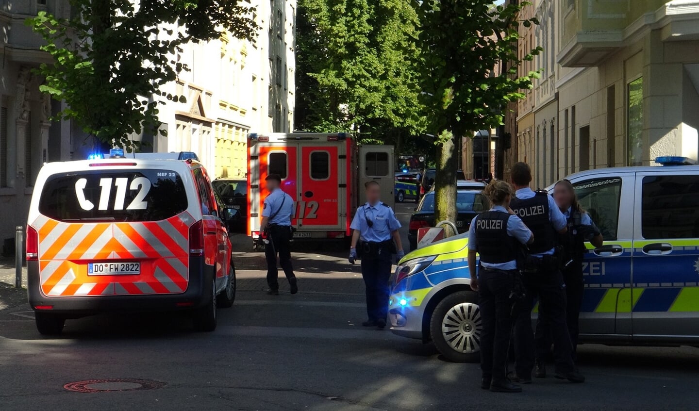 Politiet blev tilkadt til bostedet i Dortmund, efter medarbejdere opdagede, at drengen var bevæbnet med en kniv. Foto: 