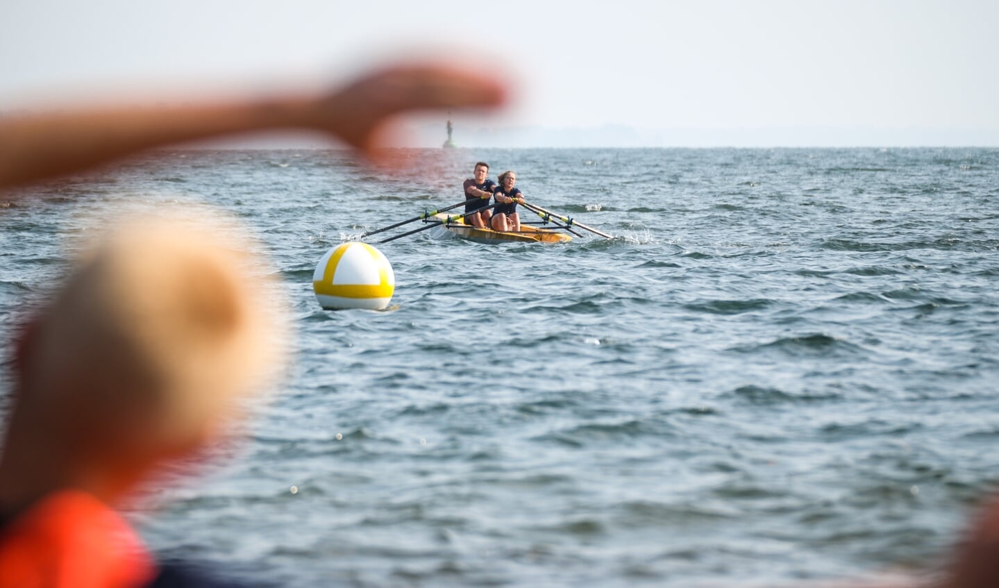 Die Deutsche Ruderjugend-Nationalmannschaft bereitet sich bereits seit einigen Tagen in Flensburg auf das Coastal Rowing-Event vor.