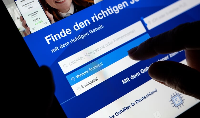 Unternehmen werben häufig in englischer Sprache um neue Mitarbeiter, doch gerät die Stellenbeschreibung allzu blumig beziehungsweise kryptisch, mindert das die Erfolgschancen. Foto: