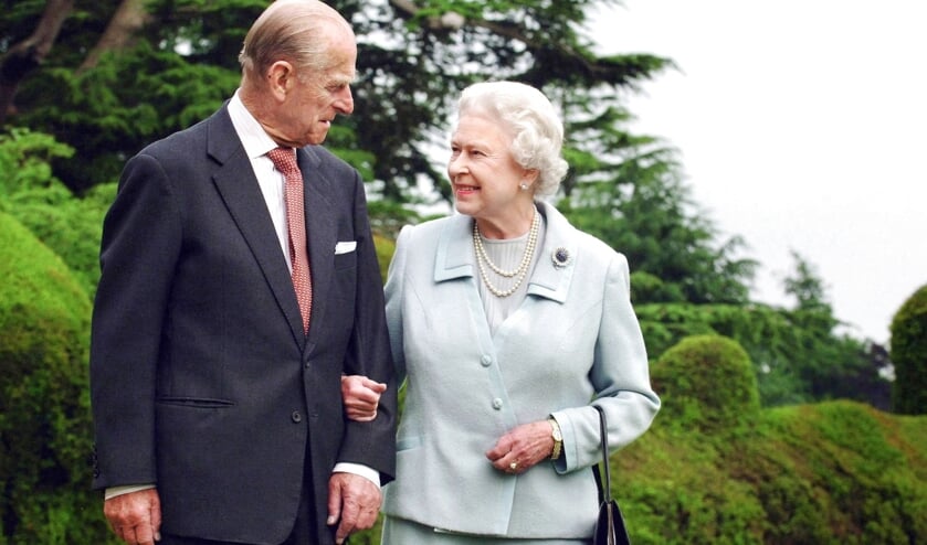 Dronning Elizabeth og prins Philip i 2007 ved landstedet Broadlands i Hampshire, England. Det var også her, parret var på bryllupsrejse i 1947.