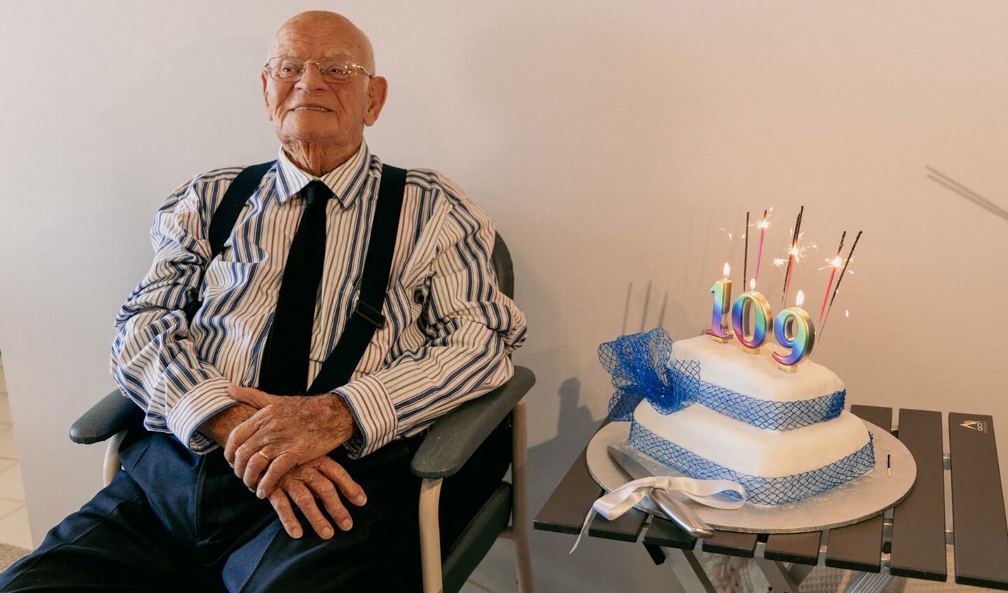 Her er Frank Mawerpå sin 109-års fødselsdag på plejehjemmet Hammondcare Foto: 