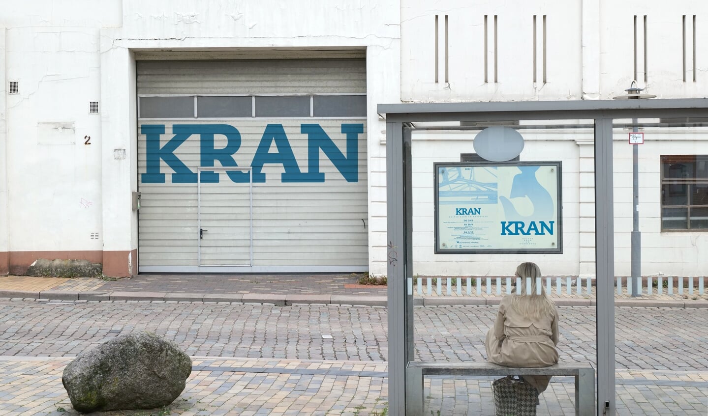 Das Kran-Gebäude liegt direkt gegenüber dem Nordertor in Flensburg. Foto: