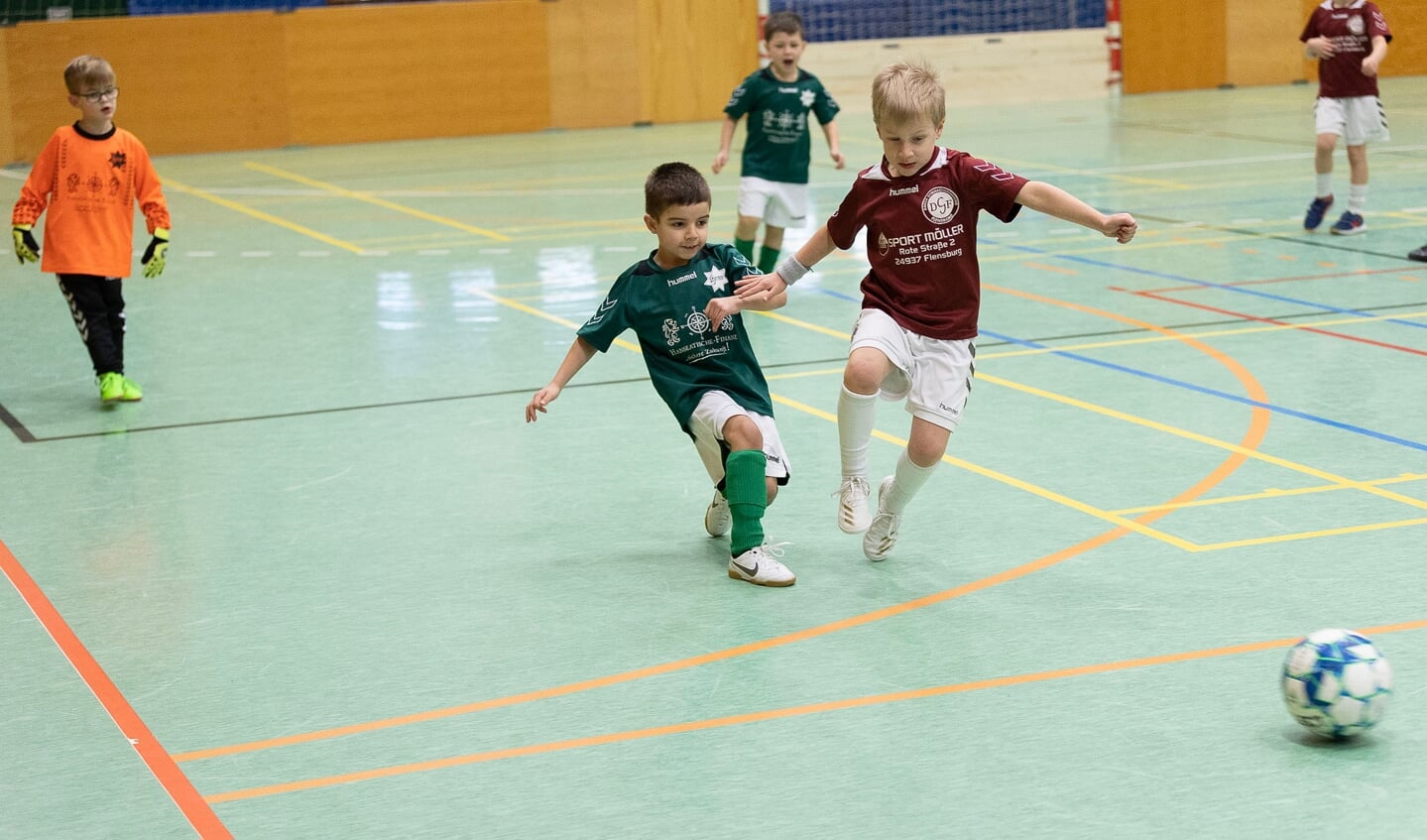 SdU afholdt lørdag afsluttende indefodboldstævne for de mindste. Foto: