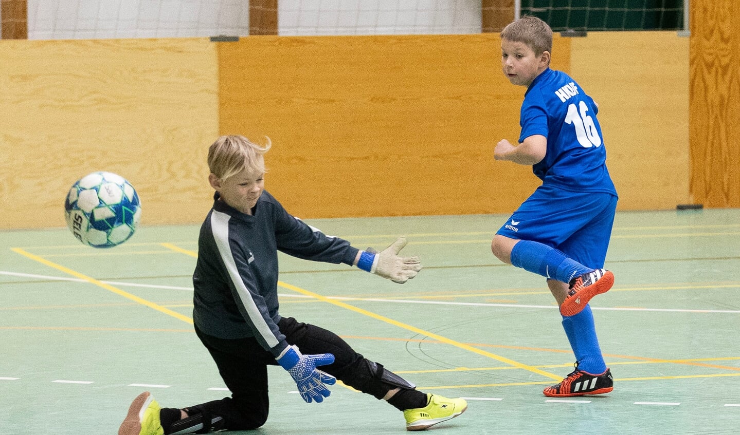 SdU afholdt lørdag afsluttende indefodboldstævne for de mindste. Foto: