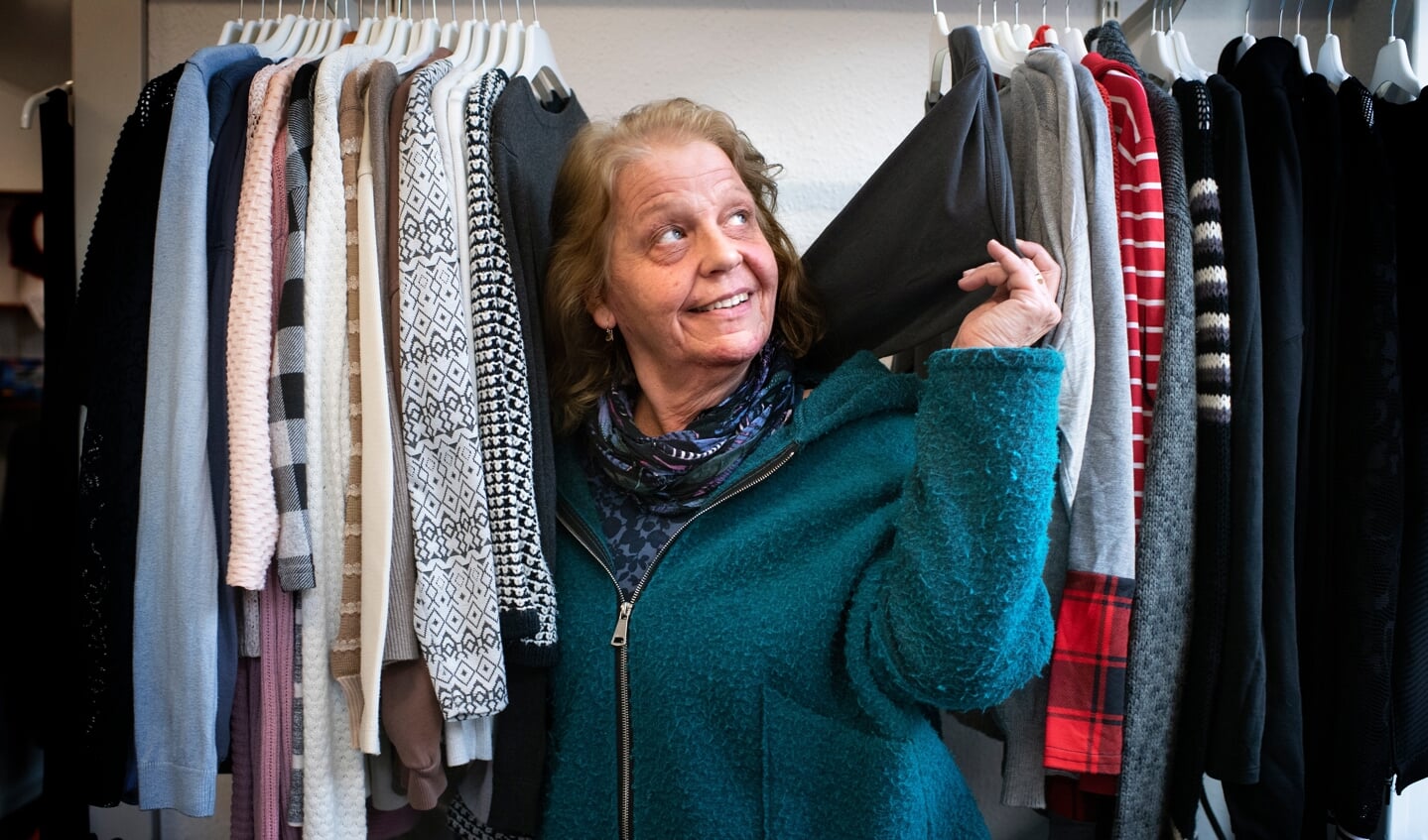 Genbrugsguld: køber tøj i lokale genbrugsbutikker - og det er ikke kun for at spare penge - nyheder & baggrundstof Sydslesvig & : FLA