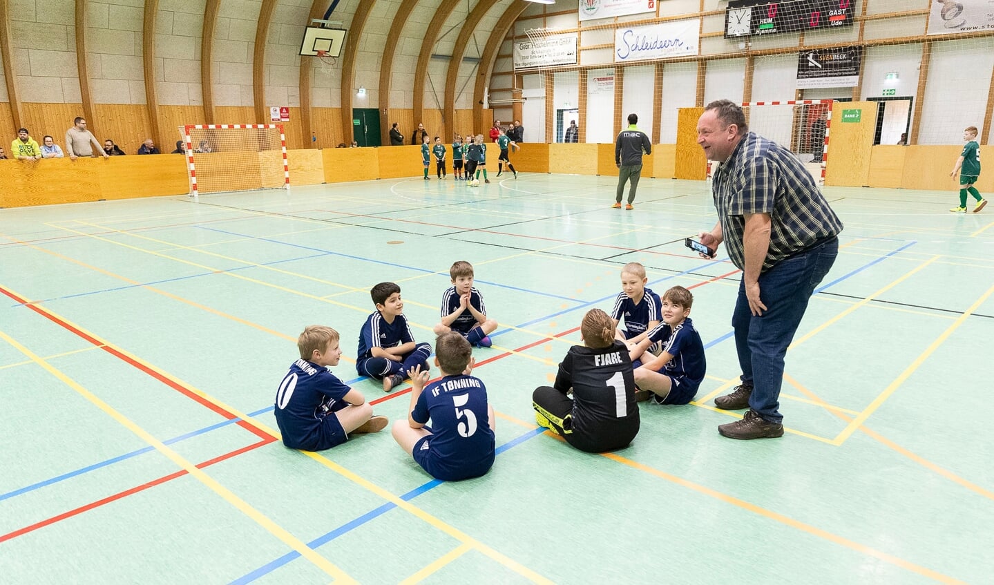 SdU afholdt lørdag afsluttende indefodboldstævne for de mindste. Foto: