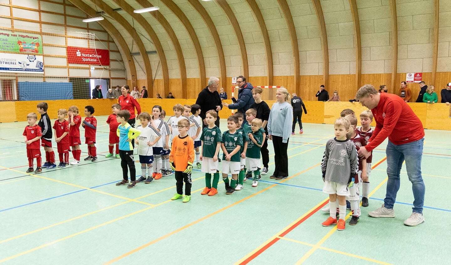 SdU afholdt lørdag afsluttende indefodboldstævne for de mindste. Foto: