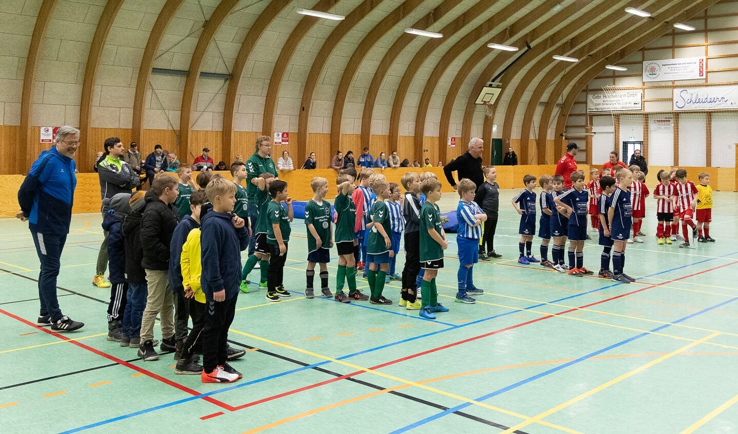SdU afholdt lørdag afsluttende indefodboldstævne for de mindste. Foto: