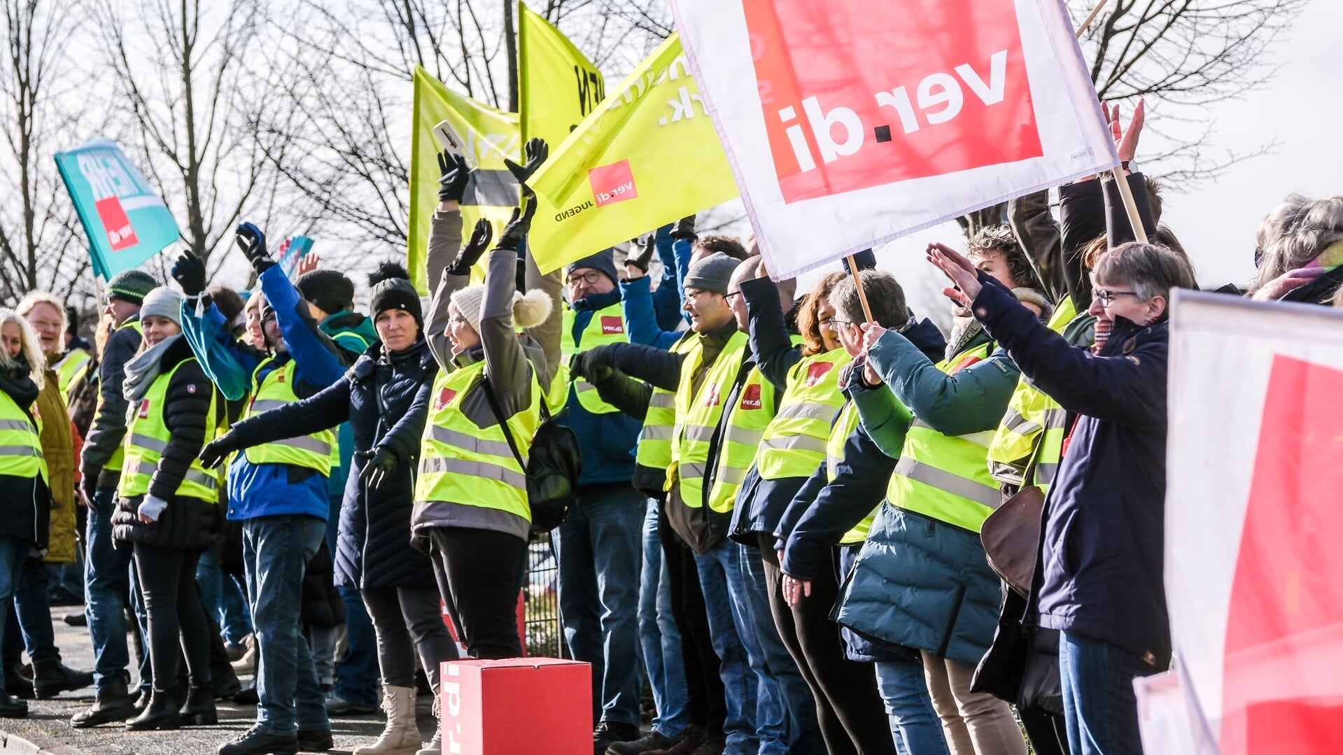 Verdi opfordrer til demonstration i Flensborg på fredag i forbindelse med overenskomstforhandlingerne. Ansatte på Helios-klinikken i Slesvig og Stadtwerke SH har også meddelt, at de vil strejke igen, oplyser organisationen. Foto: 