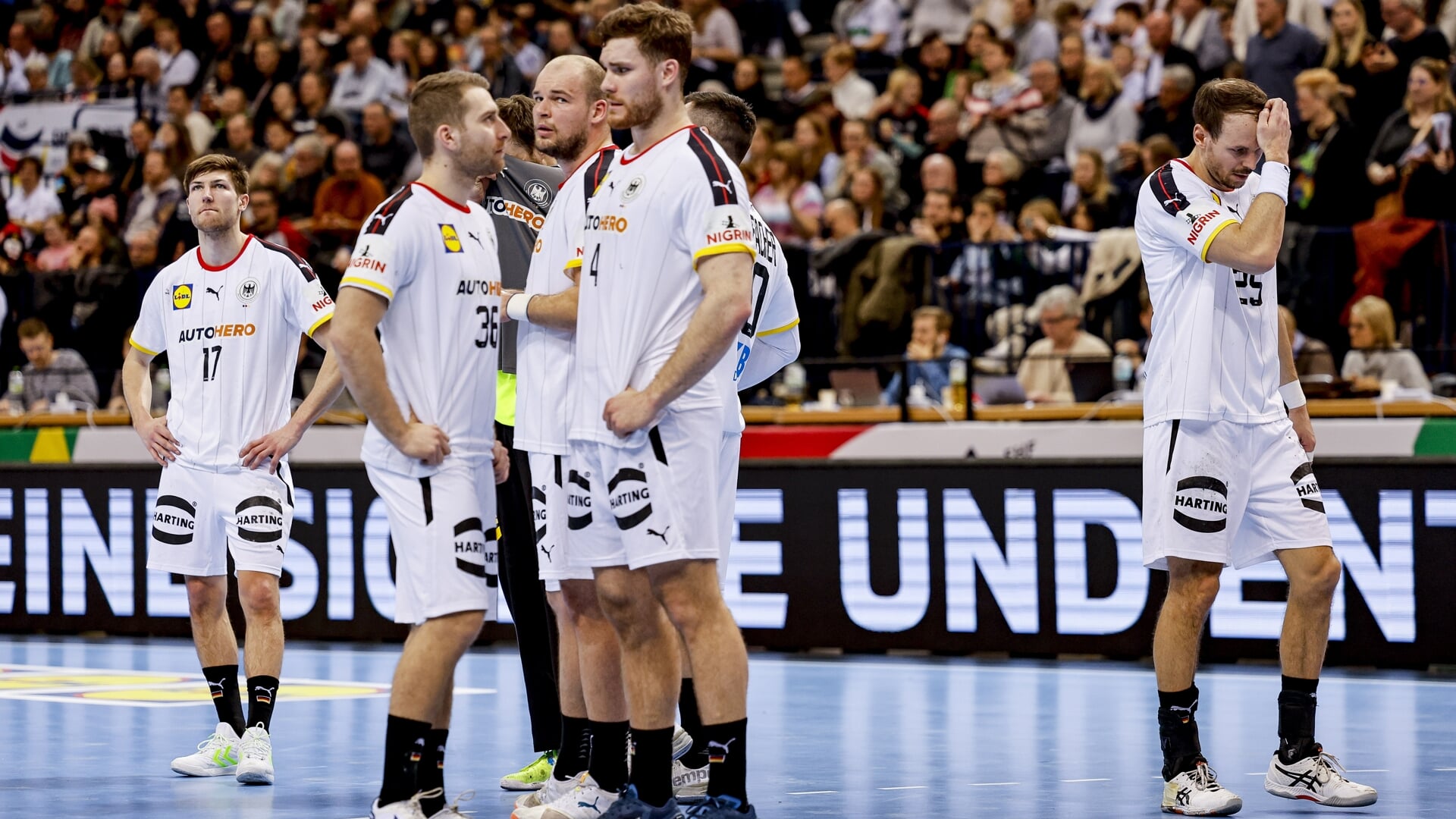 Johannes Golla hatte mit Deutschland in beiden Vergleichen mit Dänemark das Nachsehen.