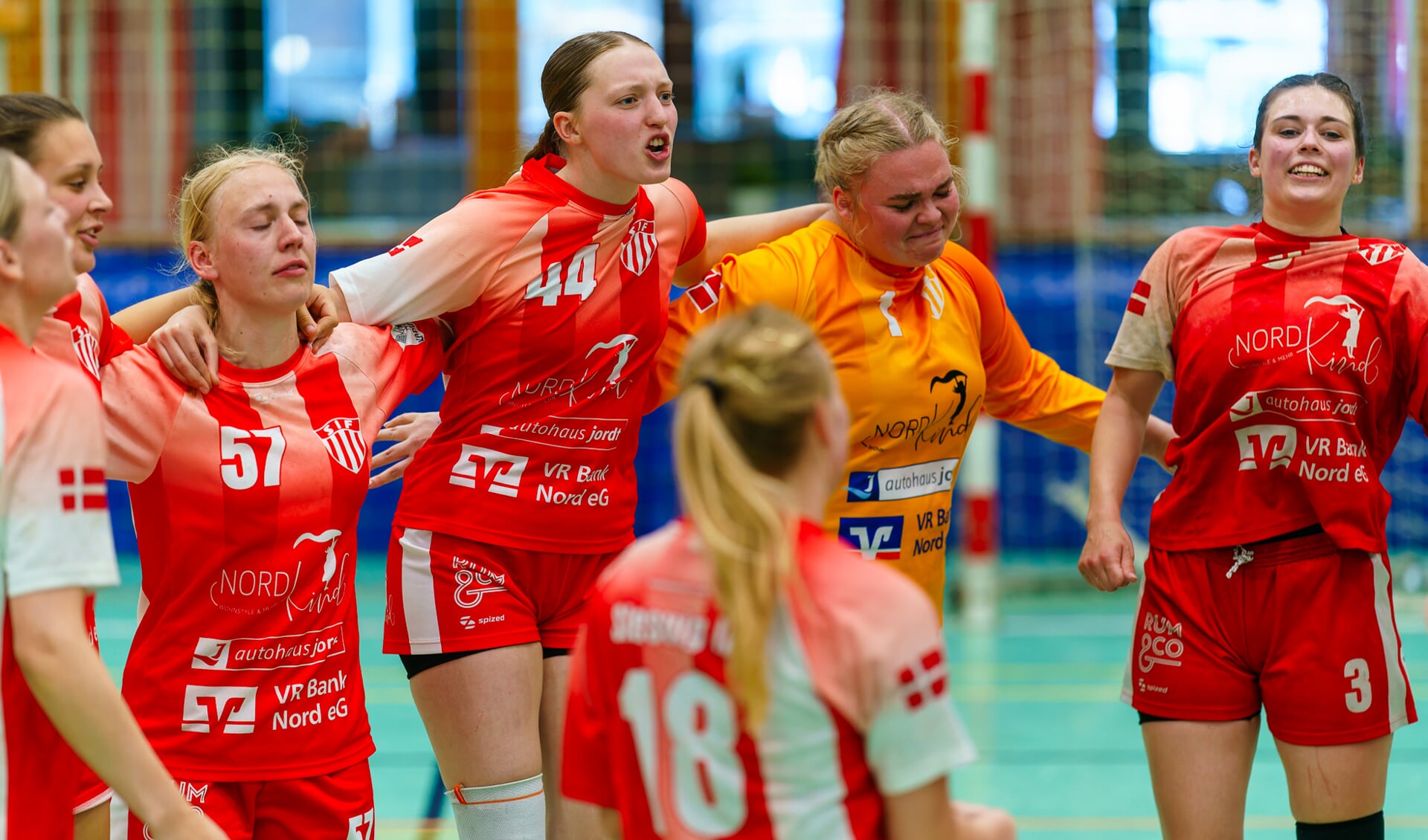 Die Handballerinnen von Slesvig IF haben sich zum Saisonende  freiwillig aus der Oberliga HH/SH zurückgezogen und treten in der kommenden Saison trotzdem in der Oberliga an, allerdings in der von Schleswig-Holstein.