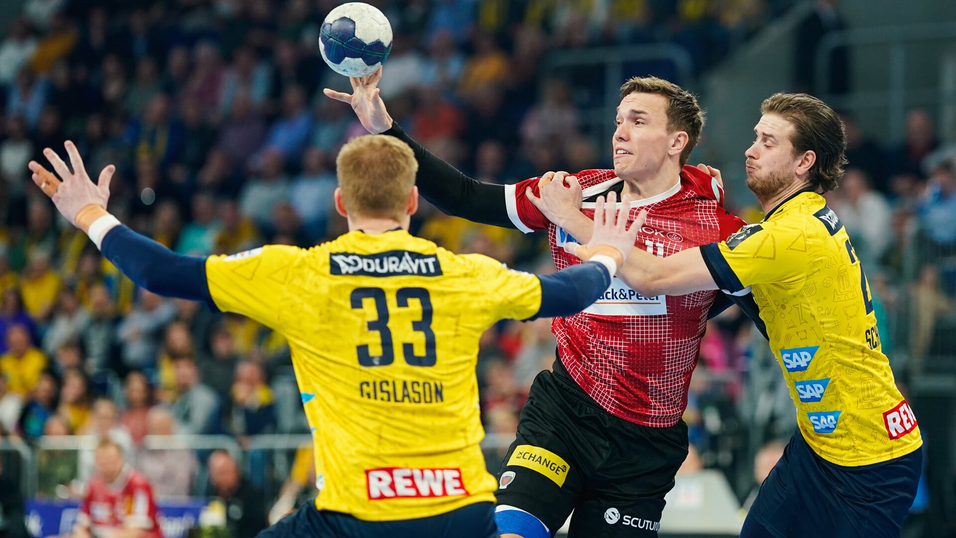 Lasse Andersson (M) gehen als Favorit ins Halbfinale gegen Ymir Ørn Gislason (l), Olle Forsell Schefvert und die Rhein-Neckar Löwen.