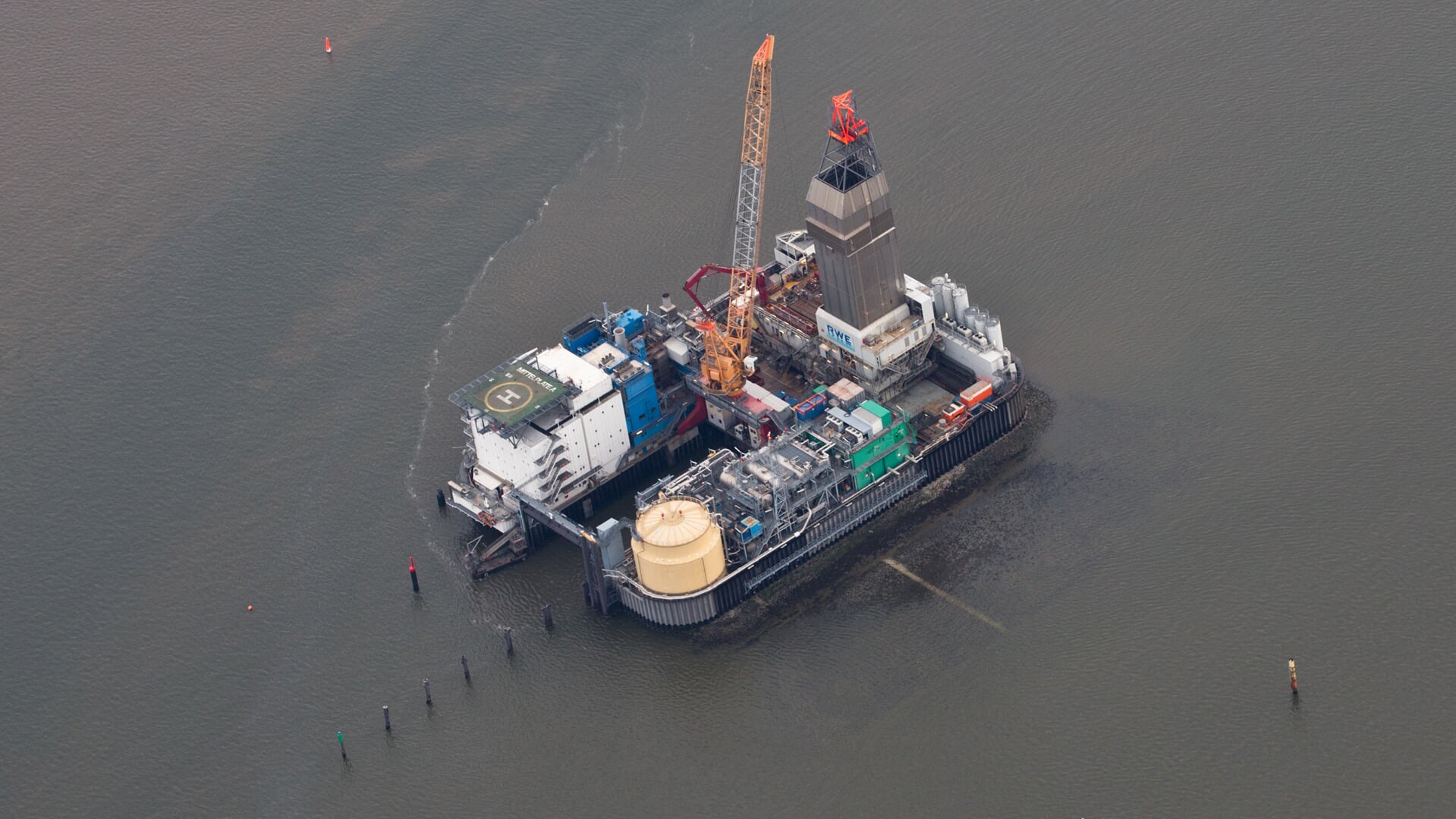 Die Bohrinsel «Mittelplate» fördert Öl im schleswig-holsteinischen Wattenmeer. Damit soll 2041 Schluss sein. Foto: