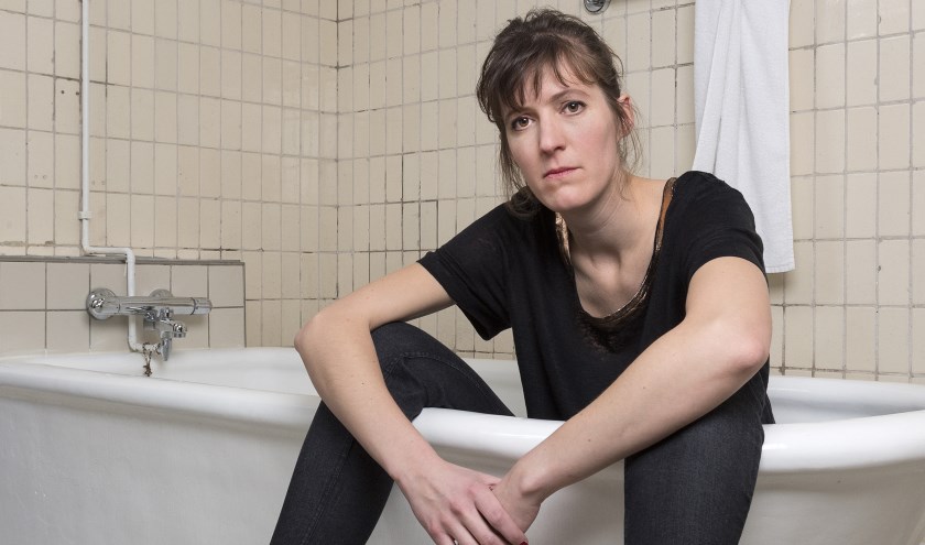 Cabaretier Janneke de Bijl treedt 16 oktober op bij Hulst Cultureel. Foto: Bas Losekoot.