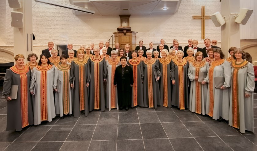Onder de bezielende leiding van Emilia Tabachnik-Li zal 'Srétenieje' de warme klanken van Russisch Orthodoxe liturgische gezangen ten gehore brengen.