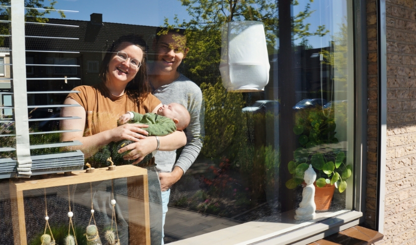 Esmay en Renzo uit Terneuzen kregen hun eerste kindje midden in Coronatijd.
