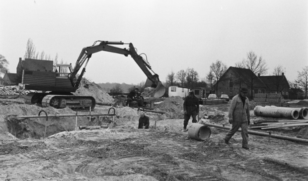 De bouw van het woongebied Gageldonk in 1977.
