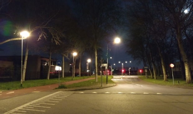 De straten lagen er verlaten bij