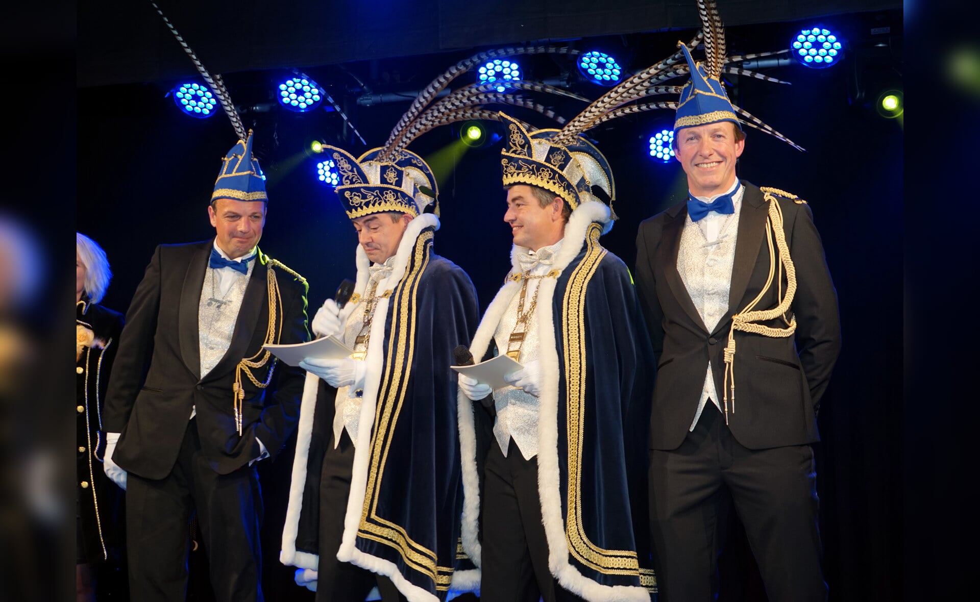 Het prinsenpaar Populus I & II en de adjudanten Anton en Harald dragen vanavond vanaf 20.30 uur de scepter over in Het Hof in Liempde.