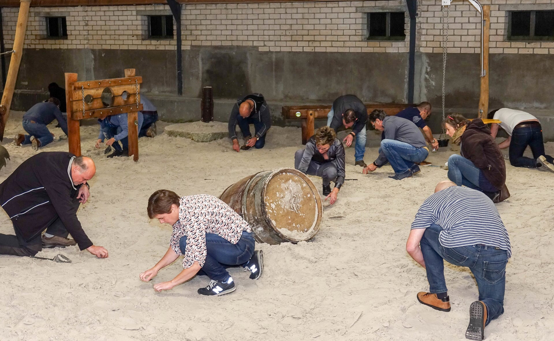 Zoeken naar goudklompjes in speelboerderij Het Gouden Woud was een van de ludieke opdrachten tijdens de Dupskwis Liemt van 2017.