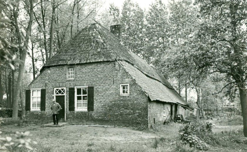 In de lezing van Jan Timmers wordt ingegaan op de ontwikkeling van de boerderij in oostelijk Brabant.