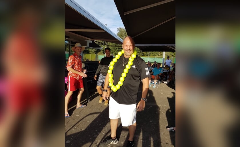 René Verhoeven werd in zijn tenniscarrière al vijfentwintig keer clubkampioen van LTV Munsel.