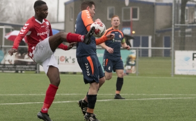 Voetballer Daniel Foster van RKSV Boxtel sleepte zondag 8 maart met zijn ploeg de drie punten binnen tegen VCB. Het bleek de laatste wedstrijd van het seizoen 2019/2020 te zijn. (Foto: Hans Verberk).
